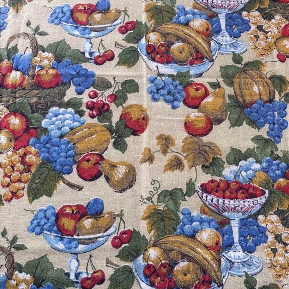 Fruity Pattern Vintage Tablecloth - Handmade - Picture 10 of 10